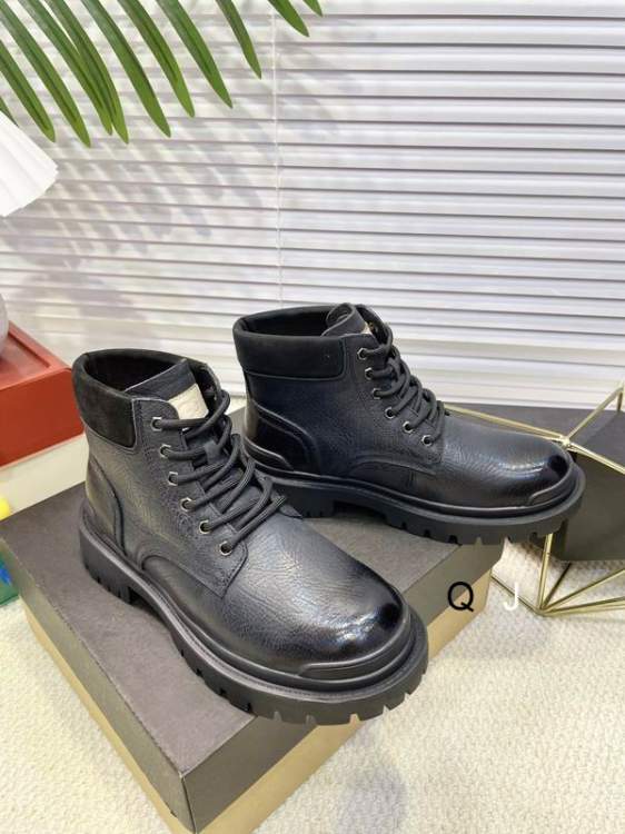 Picture of UGG Shoes _SKUUGGsz38-45J111219906